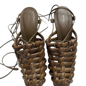 Bottega Veneta Brown Woven Women's Shoes size 6